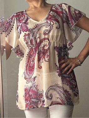 LILY STAR Small Cream Tunic with Burgundy Paisley NWOT